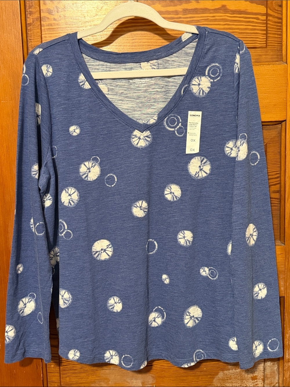 NWT Sonoma Long Sleeved Tee V-neck Size 0x Tie Dye Bubble Print